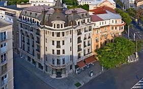 Hotel Venezia by Zeus International