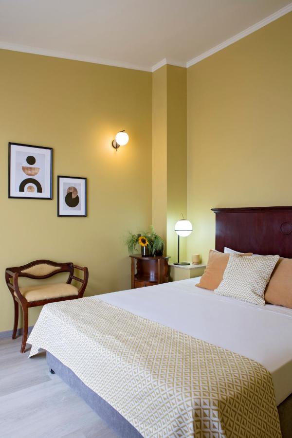 Hotel Venezia by Zeus International Bucarest Esterno foto