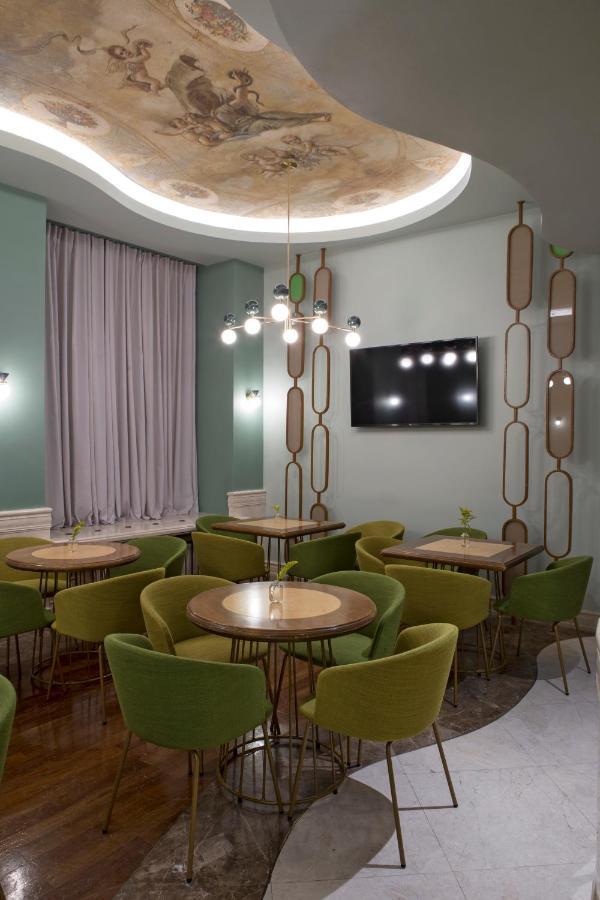 Hotel Venezia by Zeus International Bucarest Esterno foto