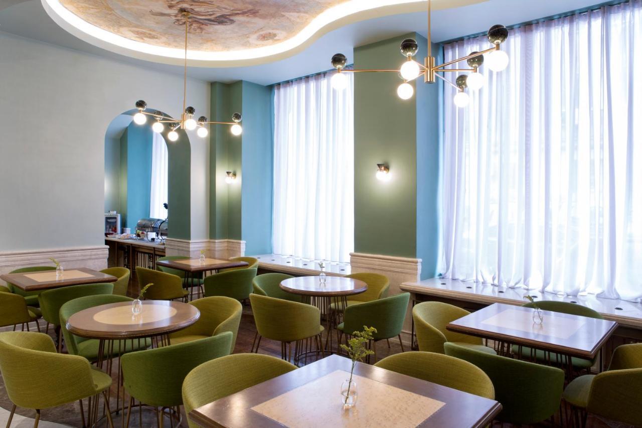 Hotel Venezia by Zeus International Bucarest Esterno foto