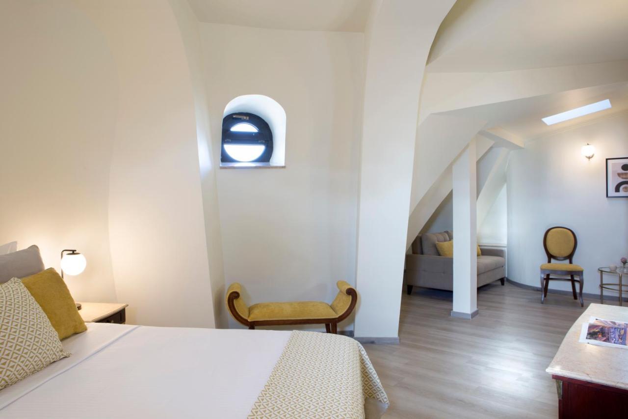 Hotel Venezia by Zeus International Bucarest Esterno foto