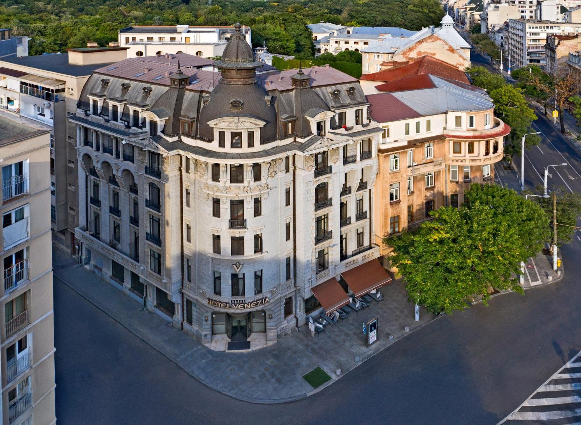 Hotel Venezia by Zeus International Bucarest Esterno foto