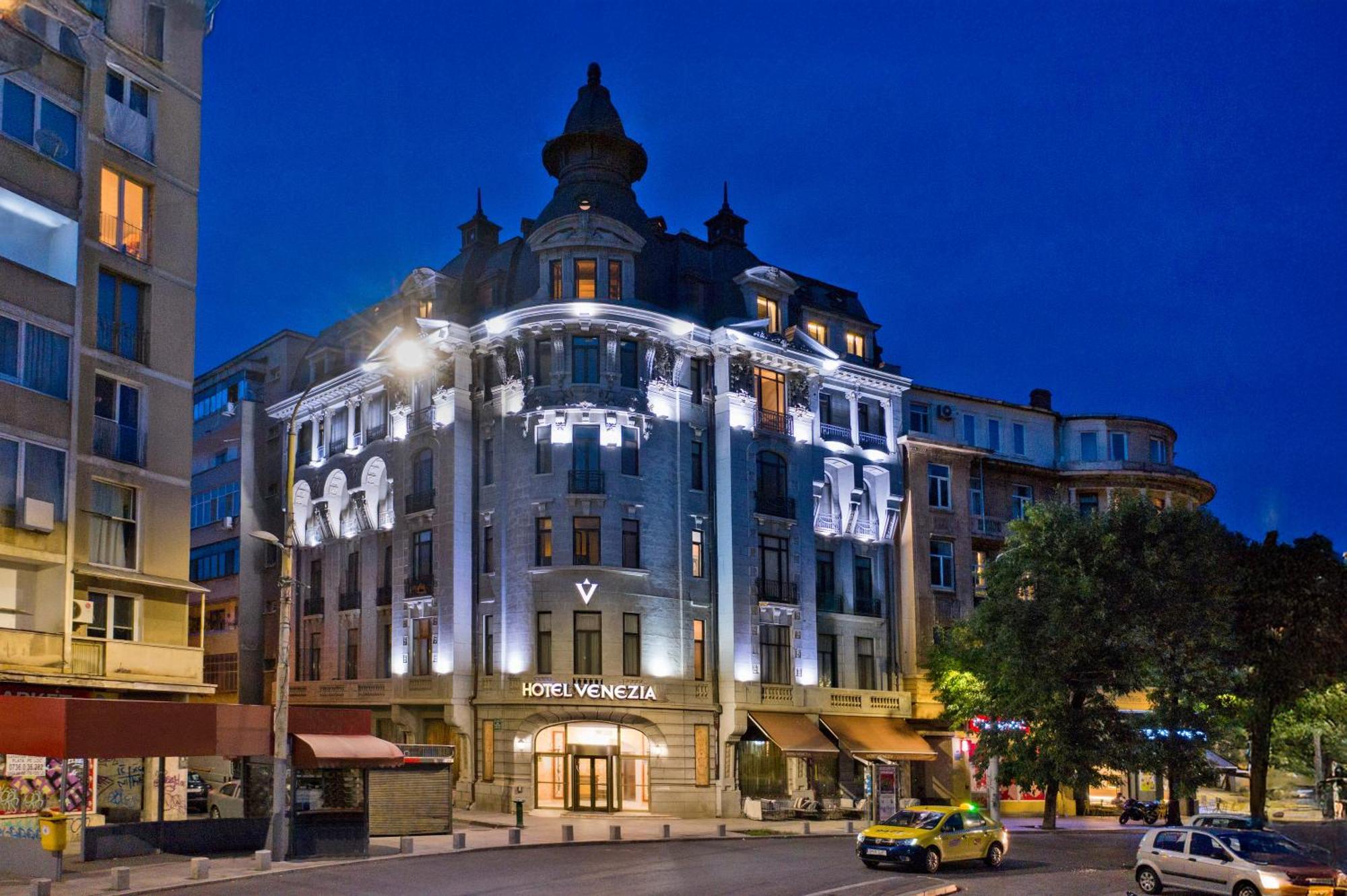 Hotel Venezia by Zeus International Bucarest Esterno foto