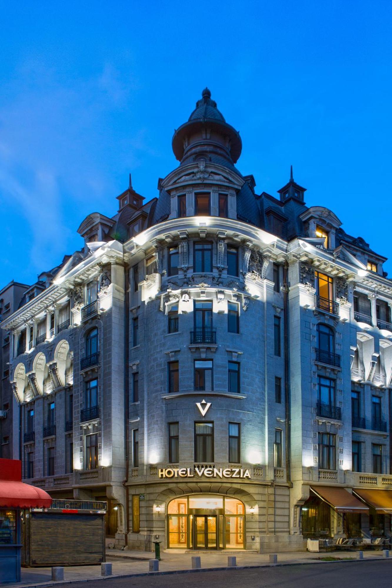 Hotel Venezia by Zeus International Bucarest Esterno foto